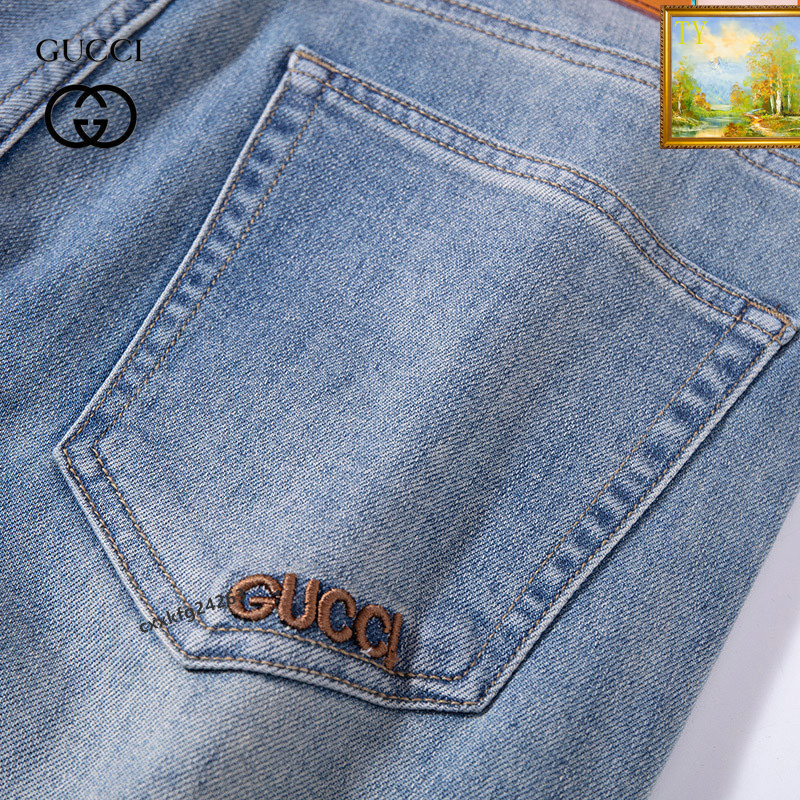 Gucci Jeans